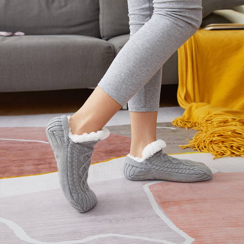 Inomhus Golvstrumpor – Förtjockade, Mjuka och Bekväma för Kvinnor (storlek 35-45) Winter-woolen-socks-women-thicken-warm-home-bedroom-socks-slippers-men-non-slip-foot-warmer-snow-socks-calcines-Jul-Pet