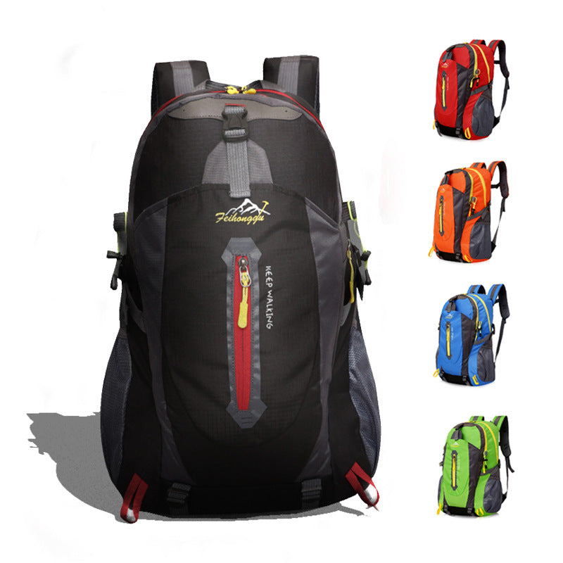 Resa Unisex Waterproof Backpack är den ultimata ryggsäcken för dina utomhusäventyr. Tillverkad av slitstarkt och vattentätt Oxford-material, är denna ryggsäck både funktionell och stilfull.