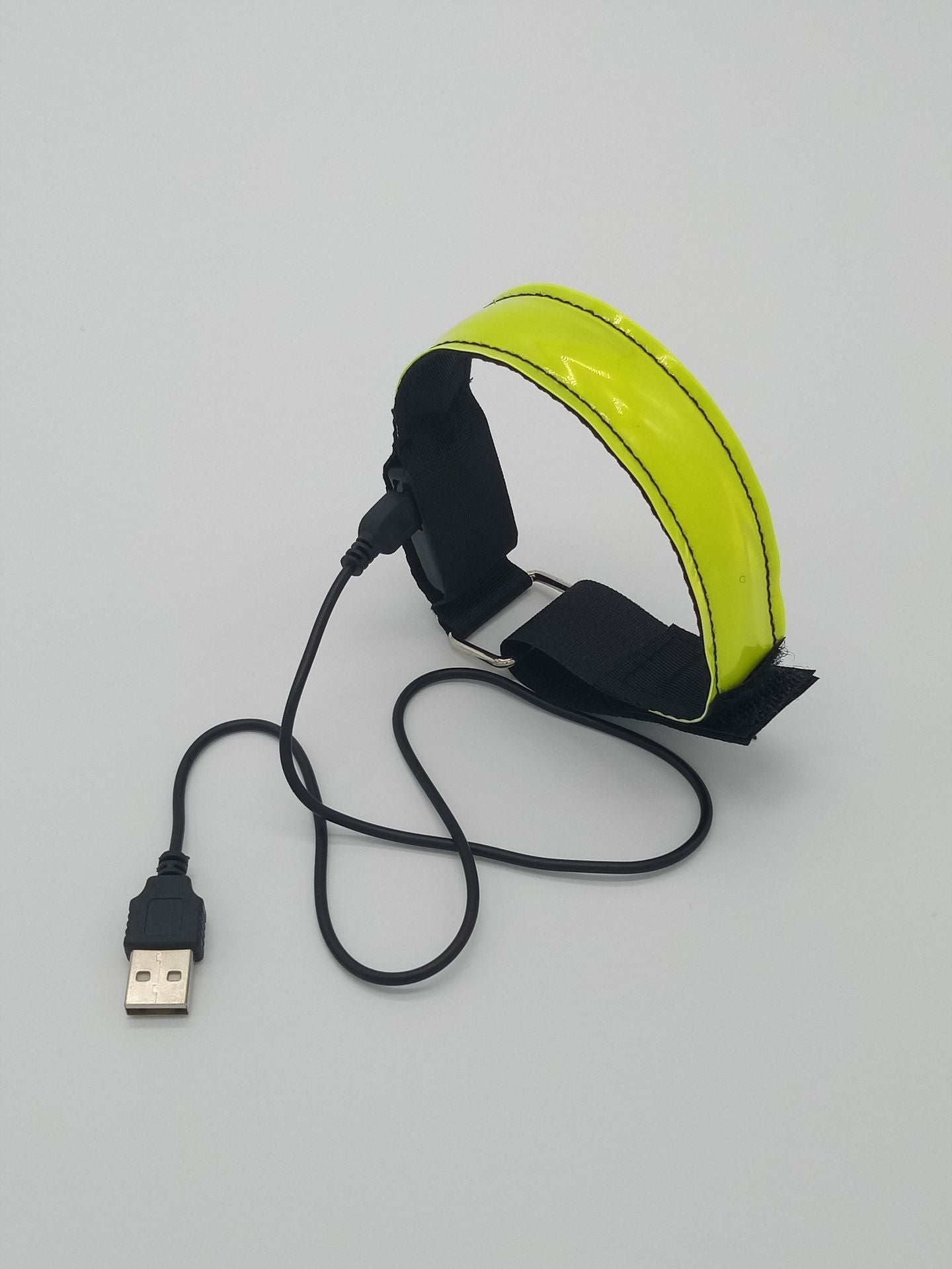 LED-Arm-band-green-dark-svart-vitt-vinter-safe-keep-buy-big-yellow