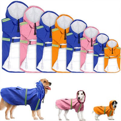 Discover our waterproof raincoat for spring and summer with reflex, the perfect combination of style and functionality for your four-legged friend. Made of high quality PU material, this raincoat not only offers protection from rain 